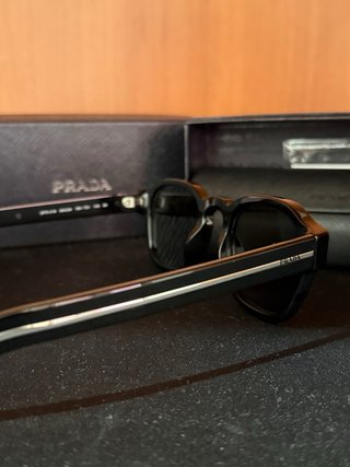 Occhiali da sole Prada