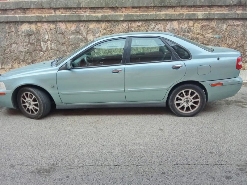 Volvo S40 2002 - foto 1