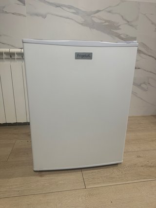 Nevera pequeña Frigelux cube 72a ++