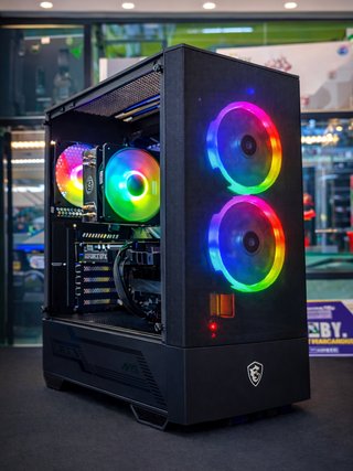 PC da Gaming RTX 5060 / Ryzen 5800X!! NUOVO!!