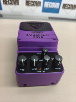 Pedal de efectos overdrive Behringer