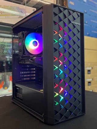 PC da Gaming RTX 5060 / Ryzen 9600X!! NUOVO!!