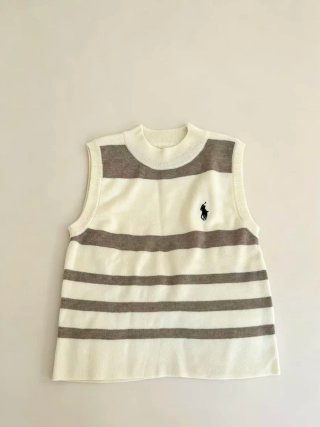 Top de punto sin mangas en color blanco y beige