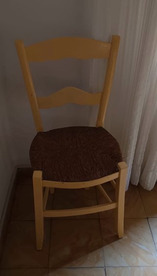 Sillas mallorquinas de madera y ratán