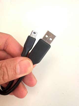 Cable de datos original de GoPro .USB a Mini USB