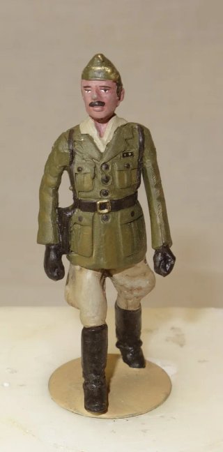 Figura Plomo 54mm Alymer 800 Oficial Guerra Civil