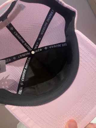 Gorra Chrome Hearts Rosa y Blanca
