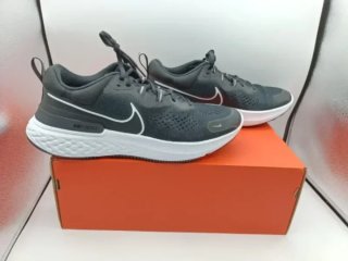 Nike N°47