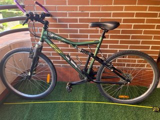 Bicicleta Rockrider doble suspensión