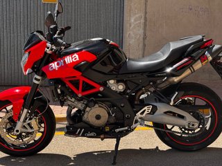 Aprilia Shiver 750 Negra/Roja