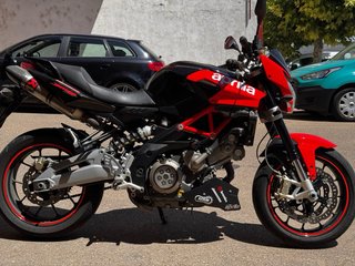 Aprilia Shiver 750 Negra/Roja