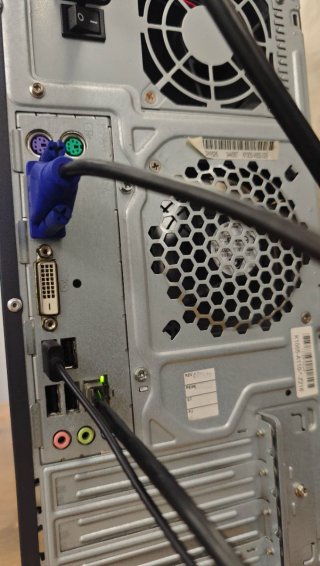 Ordenador pc Fujitsu i3 2120 8GB RAM 240 GB ssd
