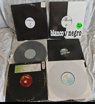Lote 17 Vinilos Variados: Dance, Pop, Rock, Rap