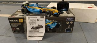 Coche RC Fernando Alonso Renault 8