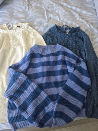 Lote 3 prendas 2 blusas y 1 jersey XS + regalo