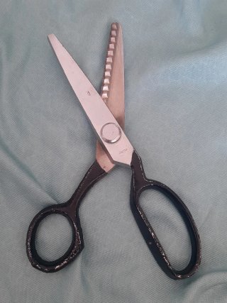 Tijeras dentadas para tela
