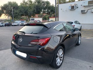 Opel Astra GTC 2014