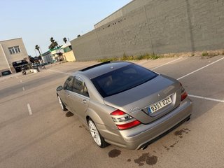 Mercedes-Benz Clase S 2006