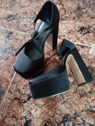 Zapatos de fiesta Mango negros