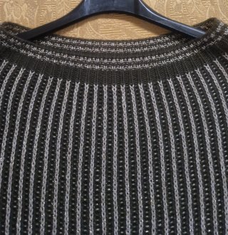 Maglia donna leggera oro/verde taglia unica