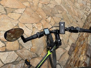 Bicicleta Rockrider ST 500 con accesorios