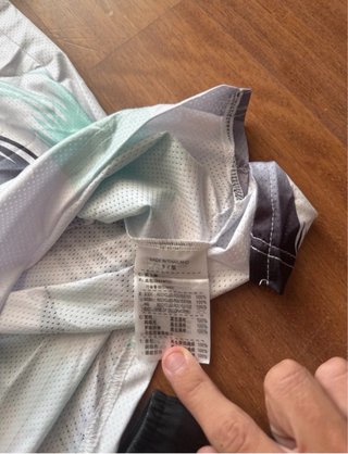 Completo Nike sportivo M bianco e nero