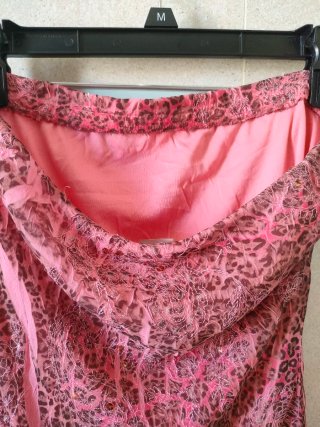 Vestido estampado animal con foulard
