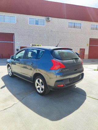 Peugeot 3008 Diesel 1.6HDI 2012