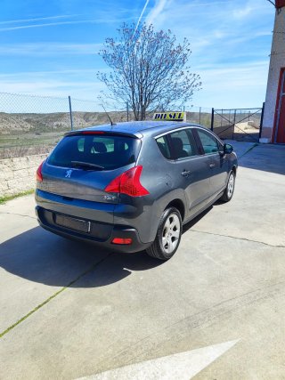 Peugeot 3008 Diesel 1.6HDI 2012