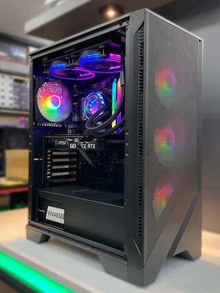 PC da Gaming RTX 5070 / Ryzen 5800x!! NUOVO!!
