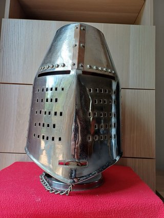 Casco Medieval - gran yelmo