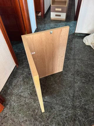 Escritorio esquinero con cajonera y mesa de centro