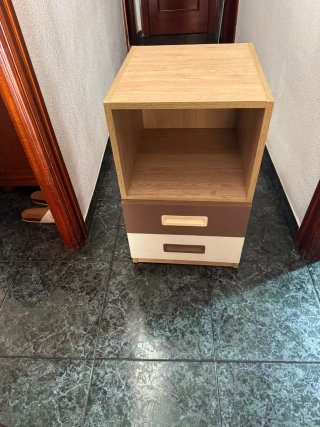 Escritorio esquinero con cajonera y mesa de centro