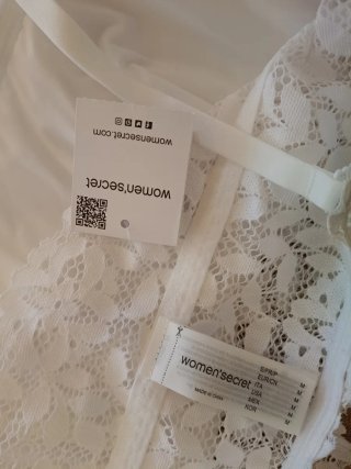 Sujetador blanco de encaje talla M