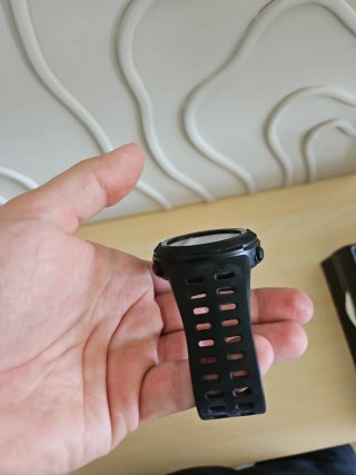 Reloj deportivo negro