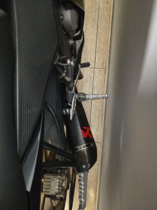Yamaha YZF 125R Negra