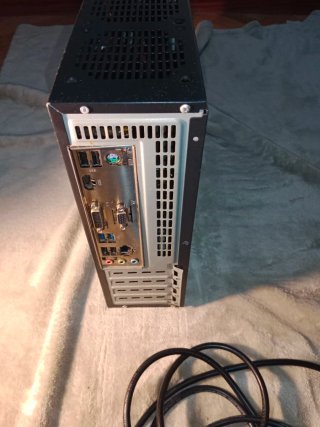 Lote 2 PCs + Teclado Acer + Cables oportunidad