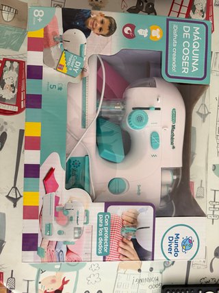 Máquina de coser infantil Mundo Diver