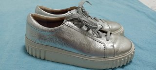 Bambas Clarks plateadas talla 41
