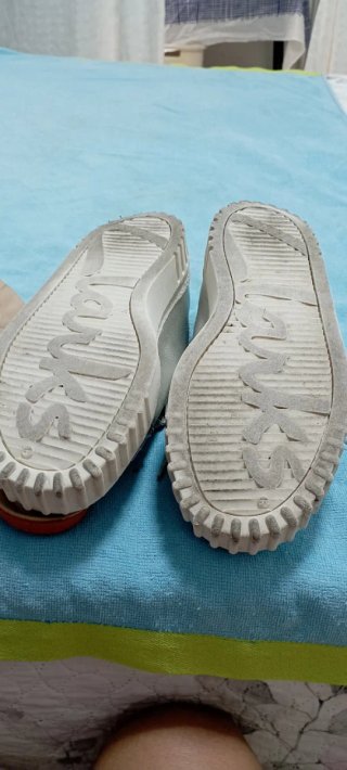 Bambas Clarks plateadas talla 41