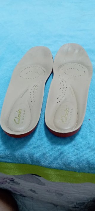 Bambas Clarks plateadas talla 41
