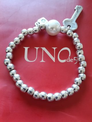 Pulsera Uno de 50 Plata y Perla