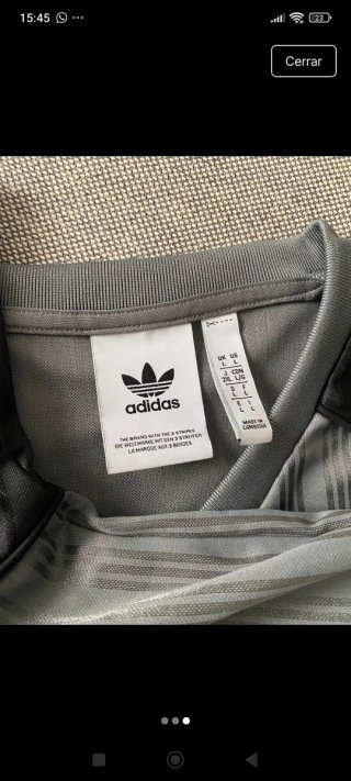 Camiseta adidas