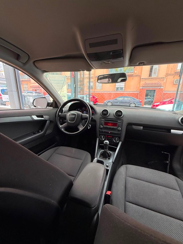 ¡OFERTA! Audi A3 Sportback 1.6 TDI 105cv