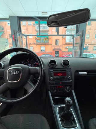 ¡OFERTA! Audi A3 Sportback 1.6 TDI 105cv
