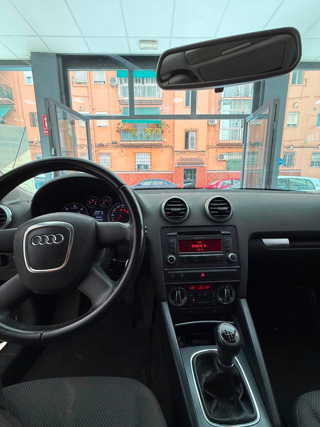 ¡OFERTA! Audi A3 Sportback 1.6 TDI 105cv