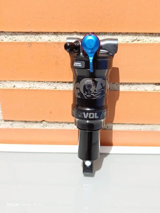 145x35mm FOX Float SL Performance 3 Pos. NUEVO.