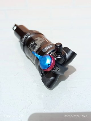 145x35mm FOX Float SL Performance 3 Pos. NUEVO.