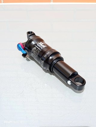 145x35mm FOX Float SL Performance 3 Pos. NUEVO.