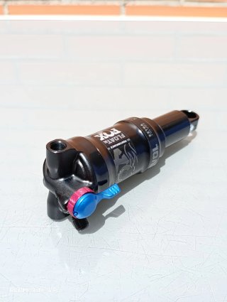 145x35mm FOX Float SL Performance 3 Pos. NUEVO.